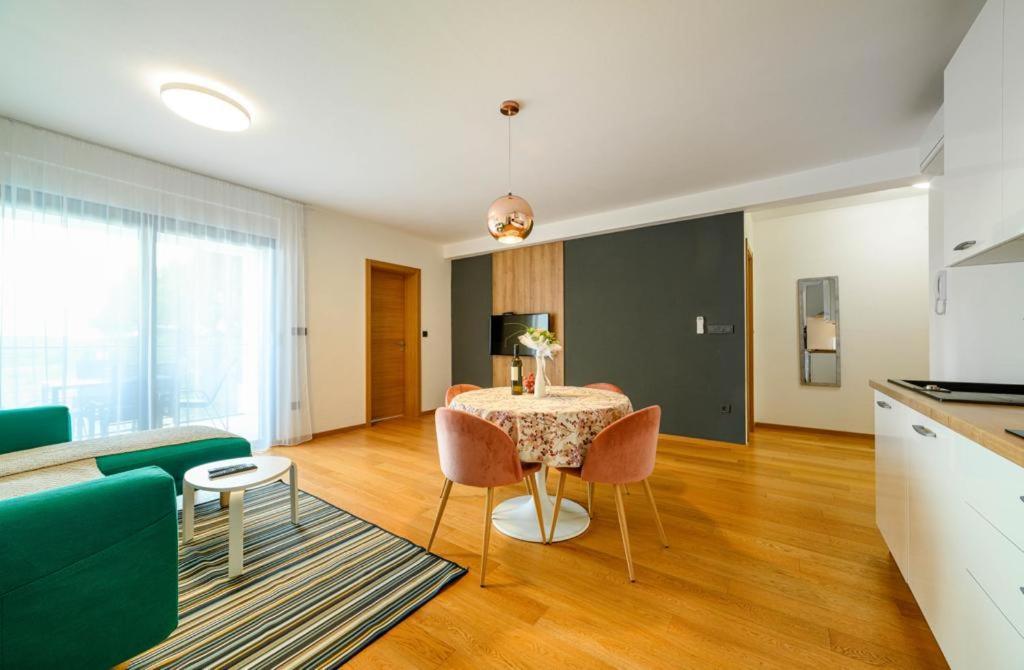 Ledunis Apartman Šibenik Kültér fotó