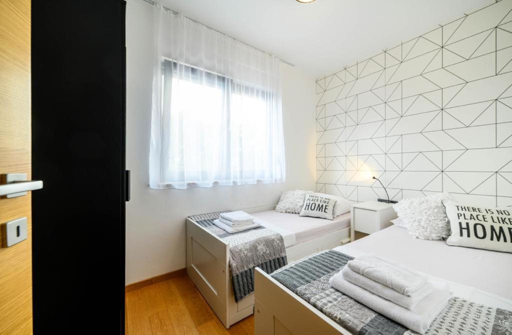 Ledunis Apartman Šibenik Kültér fotó